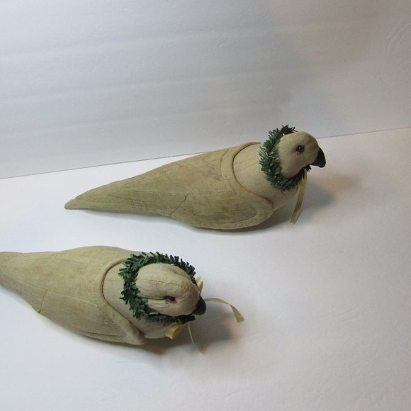 primitive looking Christmas decor 2 stuffed dove birds and filled stocking lot - Picture 7 of 11